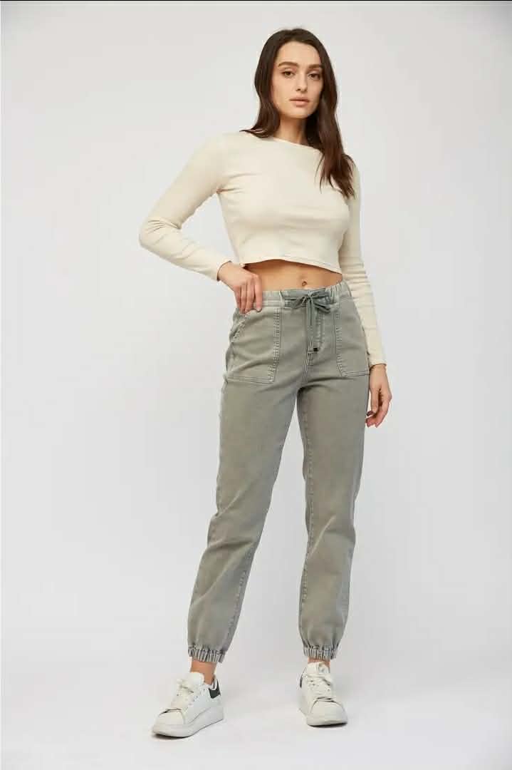 High Rise Jogger Crop