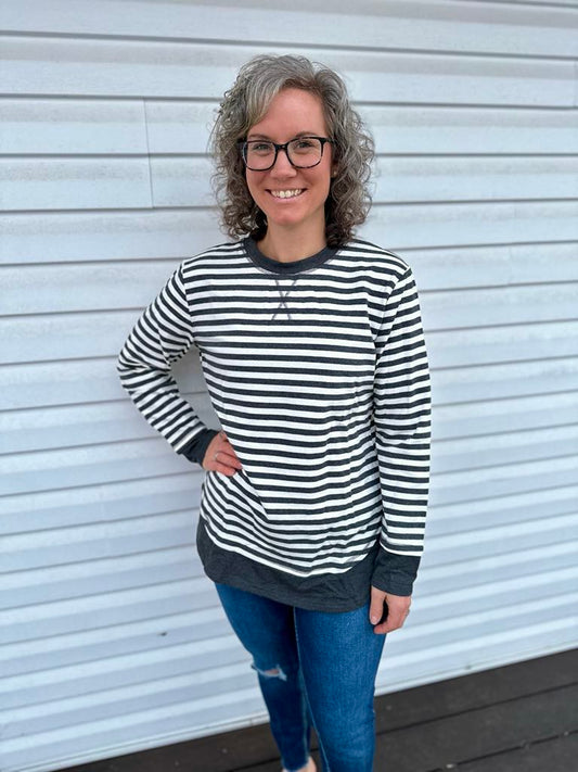 Contrast Striped Pullover